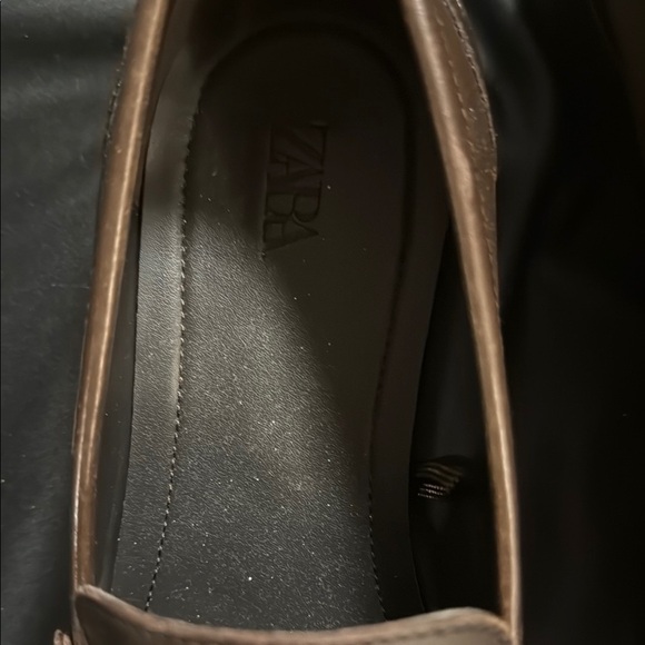 Zara Men's Brown Leather Loafers - Picture 6 of 7